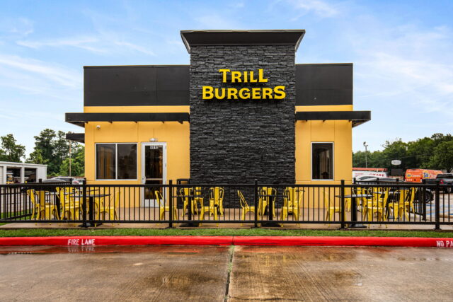 trill burgers outside view